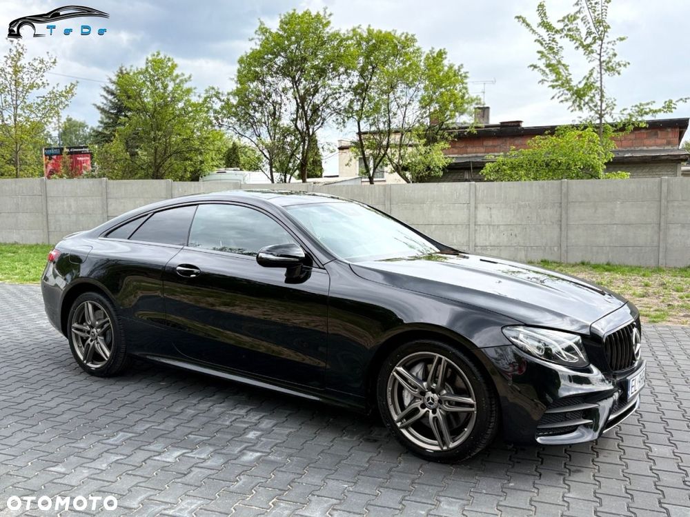 Mercedes-Benz Klasa E 400 4Matic 9G-TRONIC 25th Anniversary Edition - 7