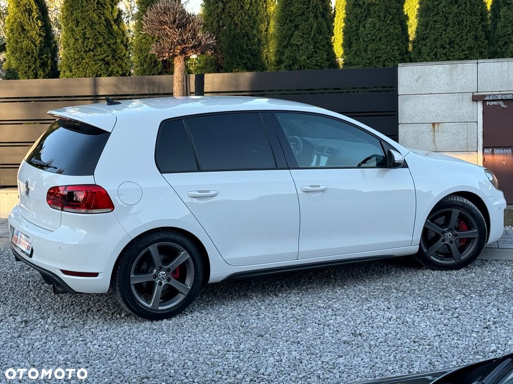 Volkswagen Golf 2.0 GTI - 10