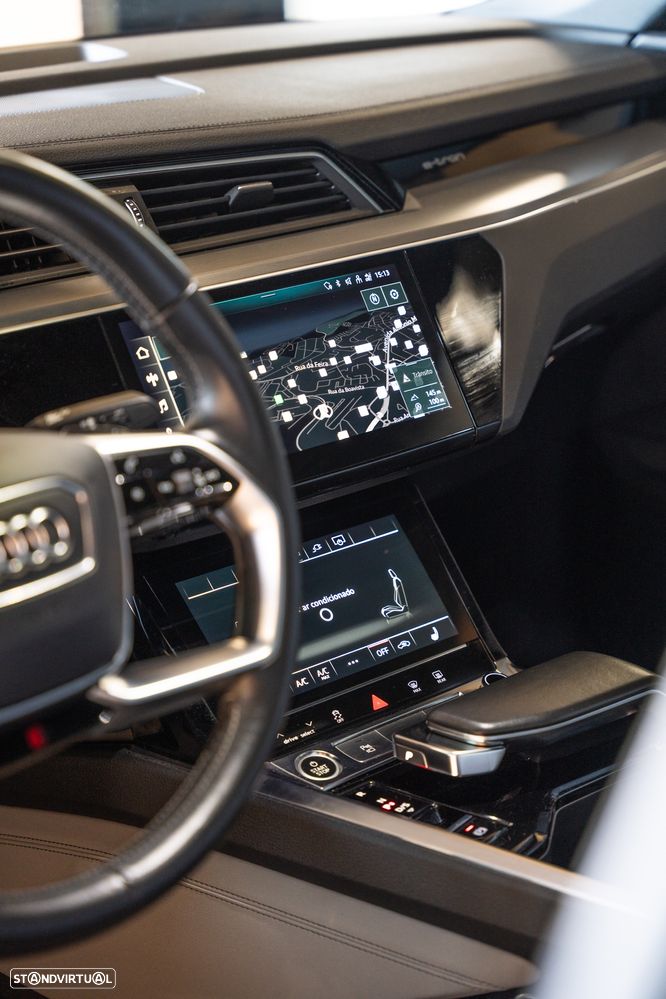 Audi e-tron 55 quattro S line - 10