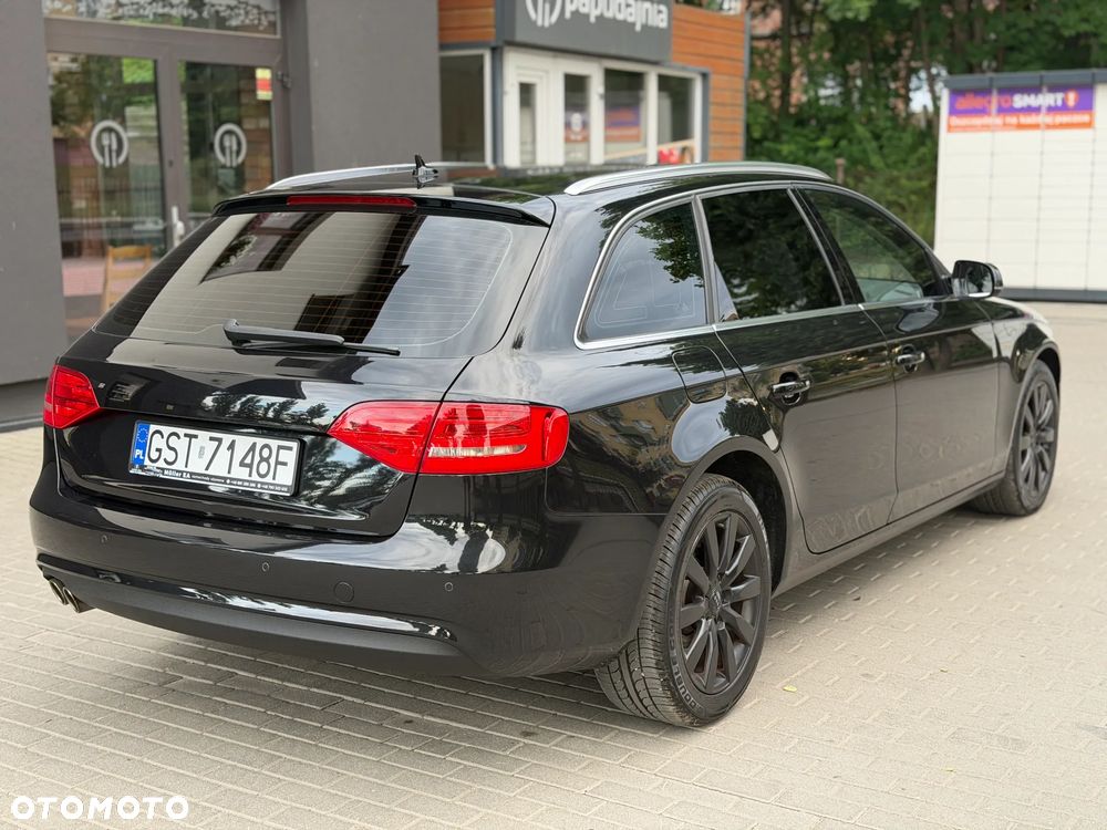Audi A4 Avant - 10