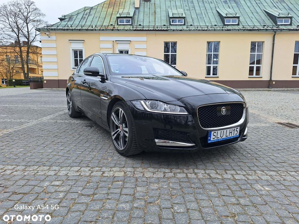 Jaguar XF 20d Prestige - 2