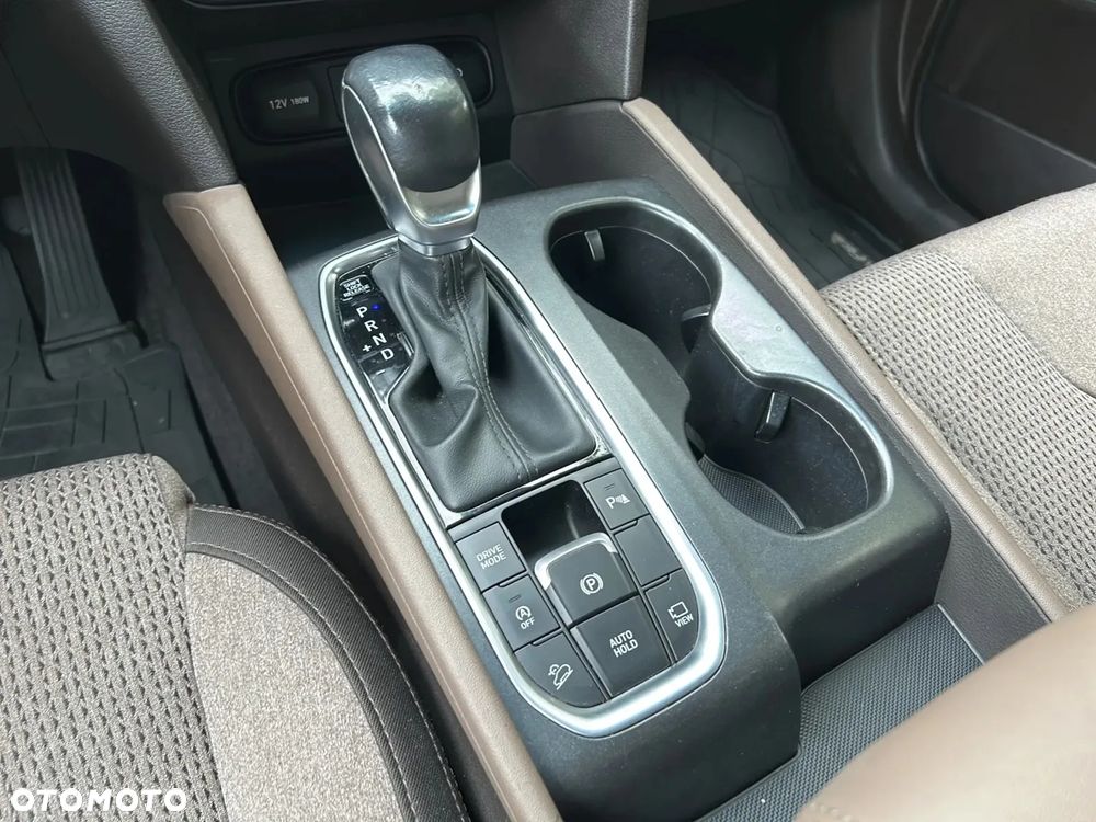 Hyundai Santa Fe 2.0 CRDi Executive 4WD 7os - 24