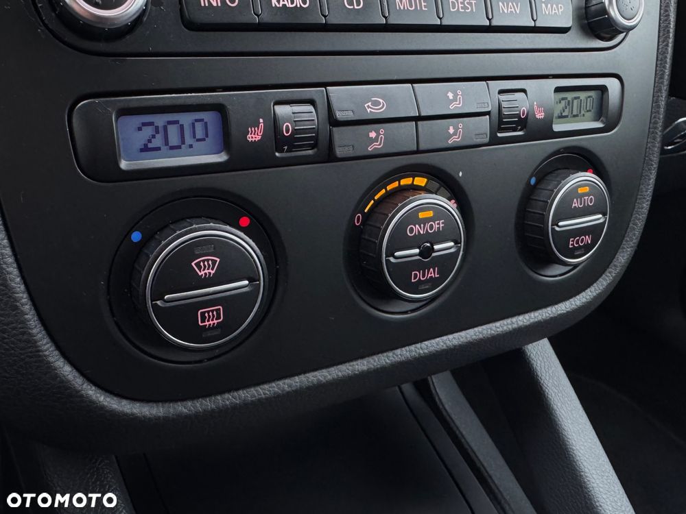 Volkswagen Golf 2.0 TDI DPF 4Motion Trendline - 20