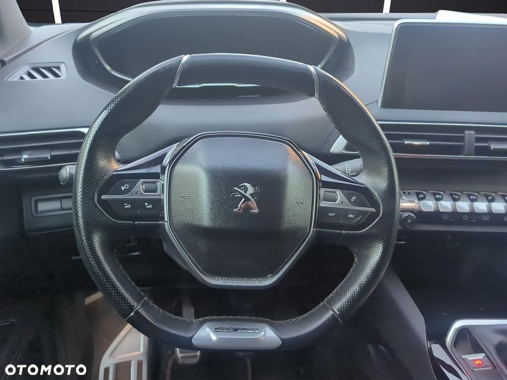 Peugeot 3008 - 18