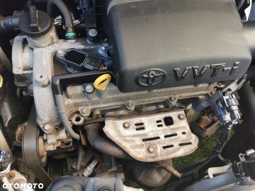 Toyota Yaris - 6