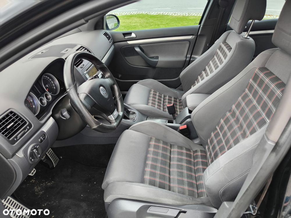 Volkswagen Golf 2.0 GTI - 5