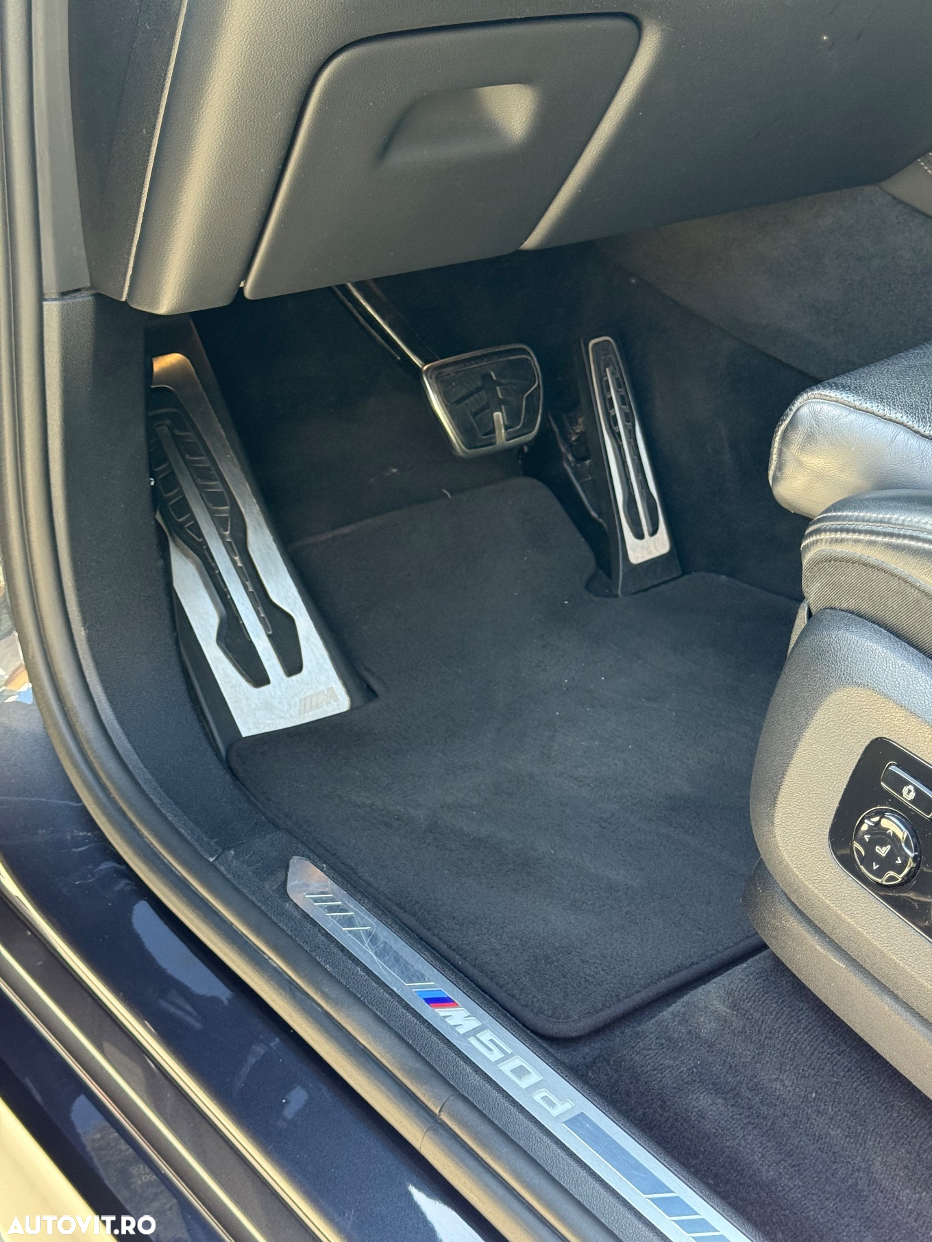 BMW X5 M M50d - 12