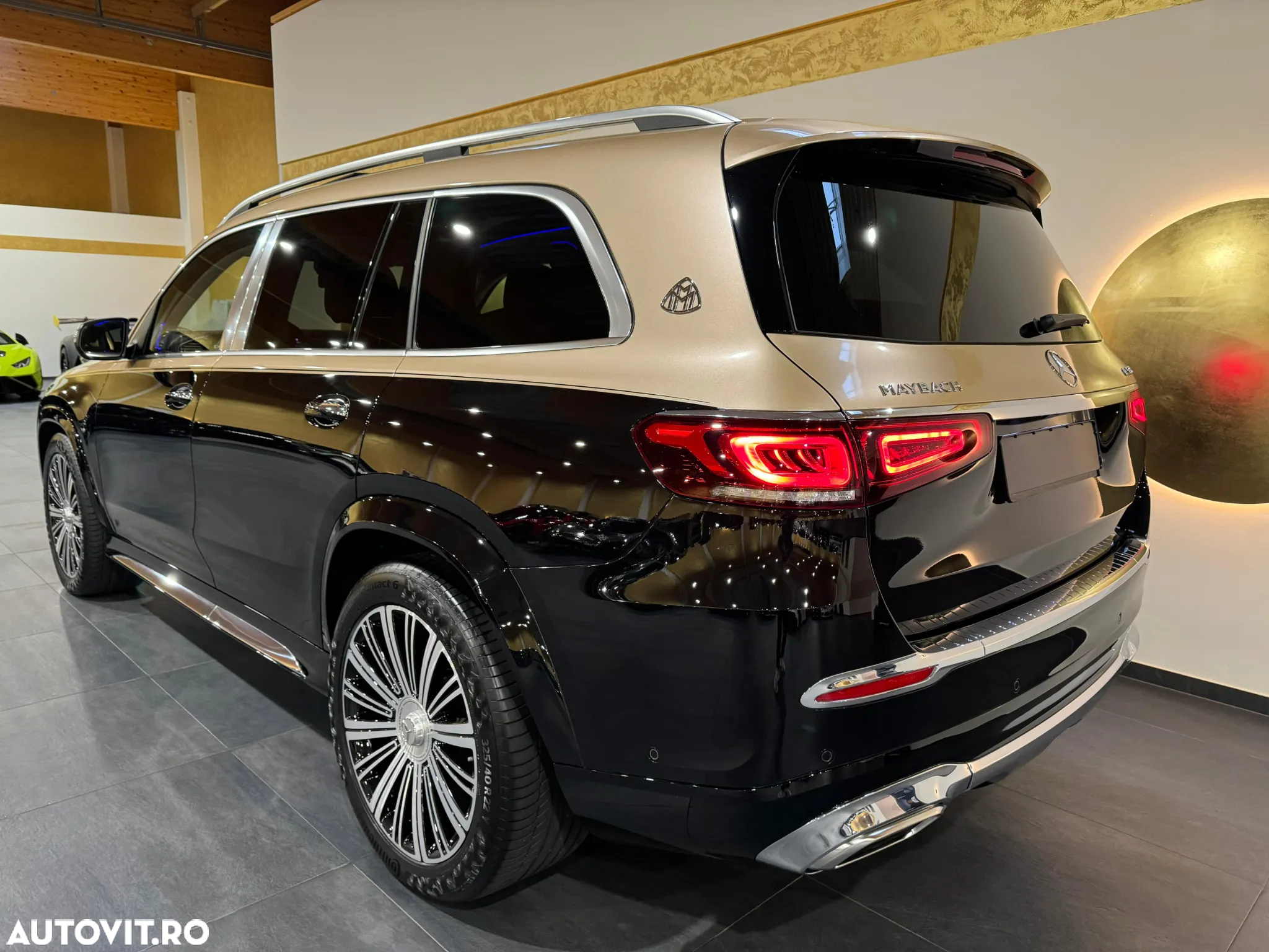 Mercedes-Benz GLS Maybach 600 4Matic 9G-TRONIC - 13