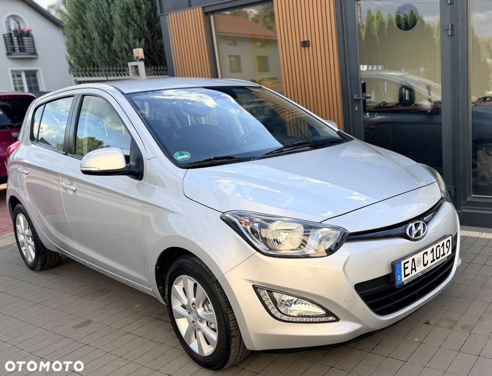 Hyundai i20 1.25 Wersja Jubileuszowa - 24