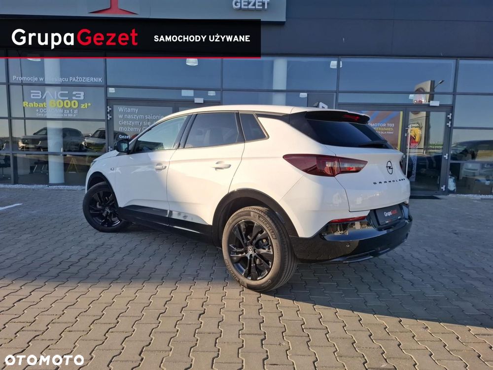 Opel Grandland - 8