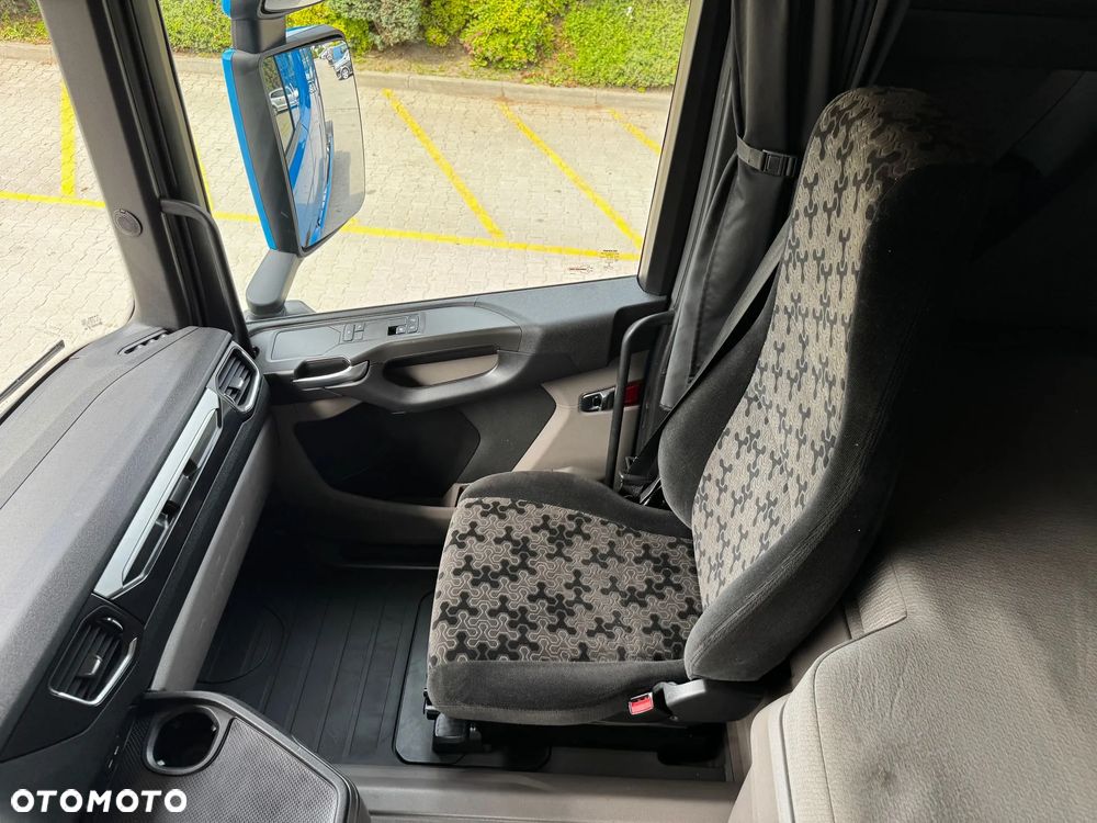 Scania R410 A4X2NA 4 PODUSZI - 24