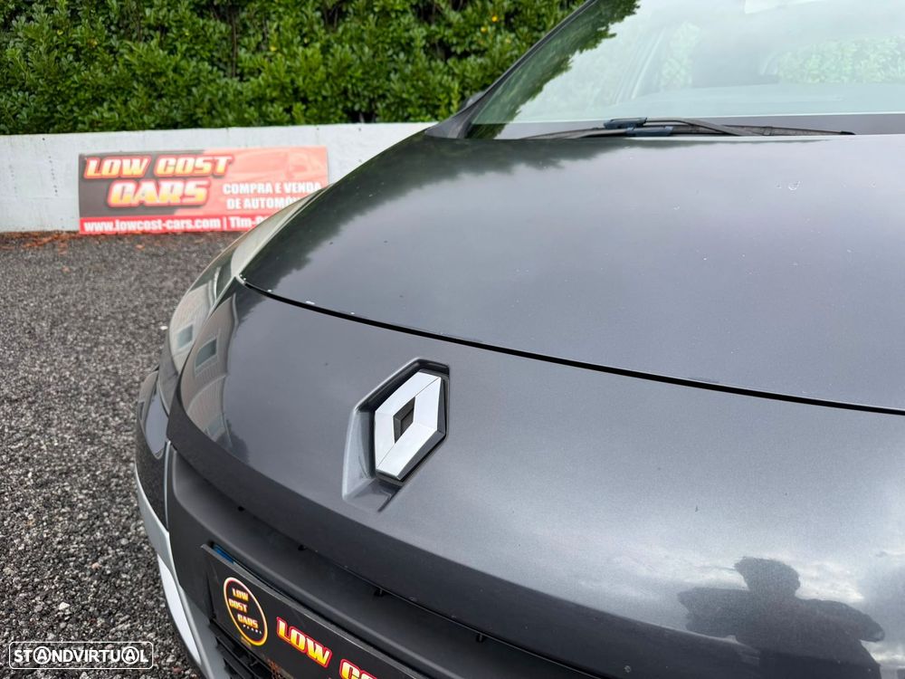 Renault Scénic 1.9 dCi FAP Dynamique - 16