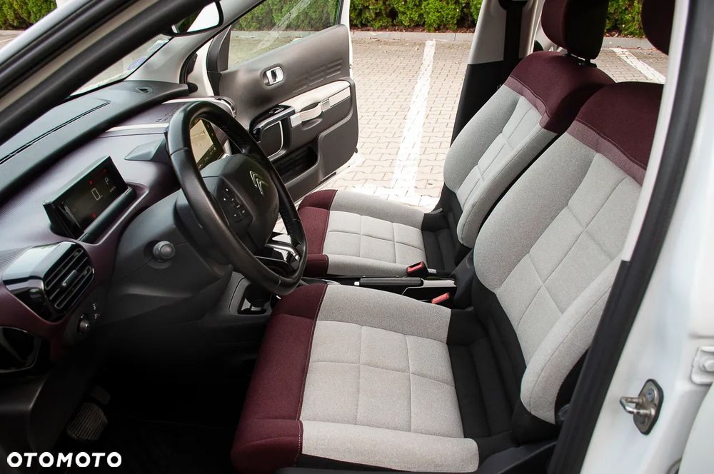 Citroën C4 Cactus 1.2 PureTech GPF Shine Pack EAT6 - 28