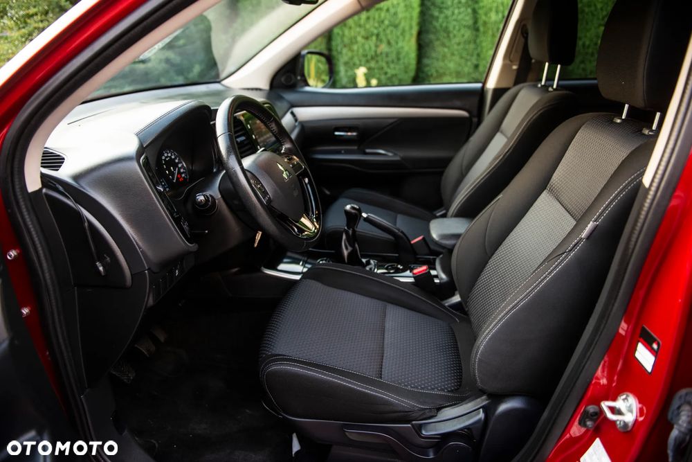 Mitsubishi Outlander 2.0 2WD Edition - 18
