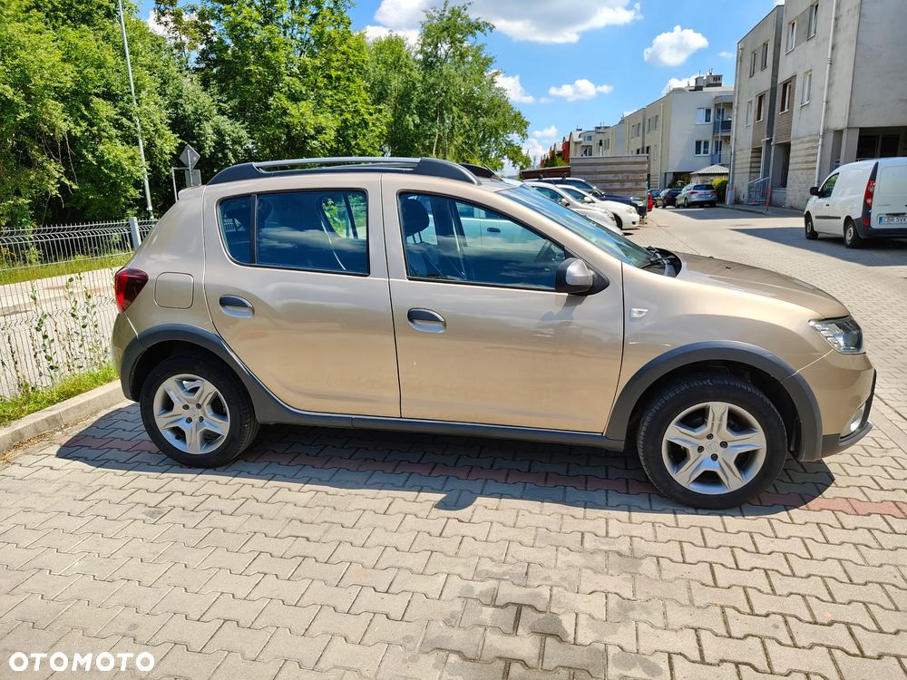 Dacia Sandero Stepway 1.0 TCe Laureate S&S - 6