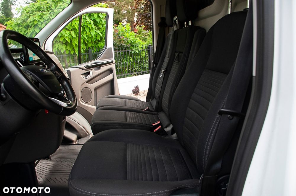 Ford Transit Custom - 24