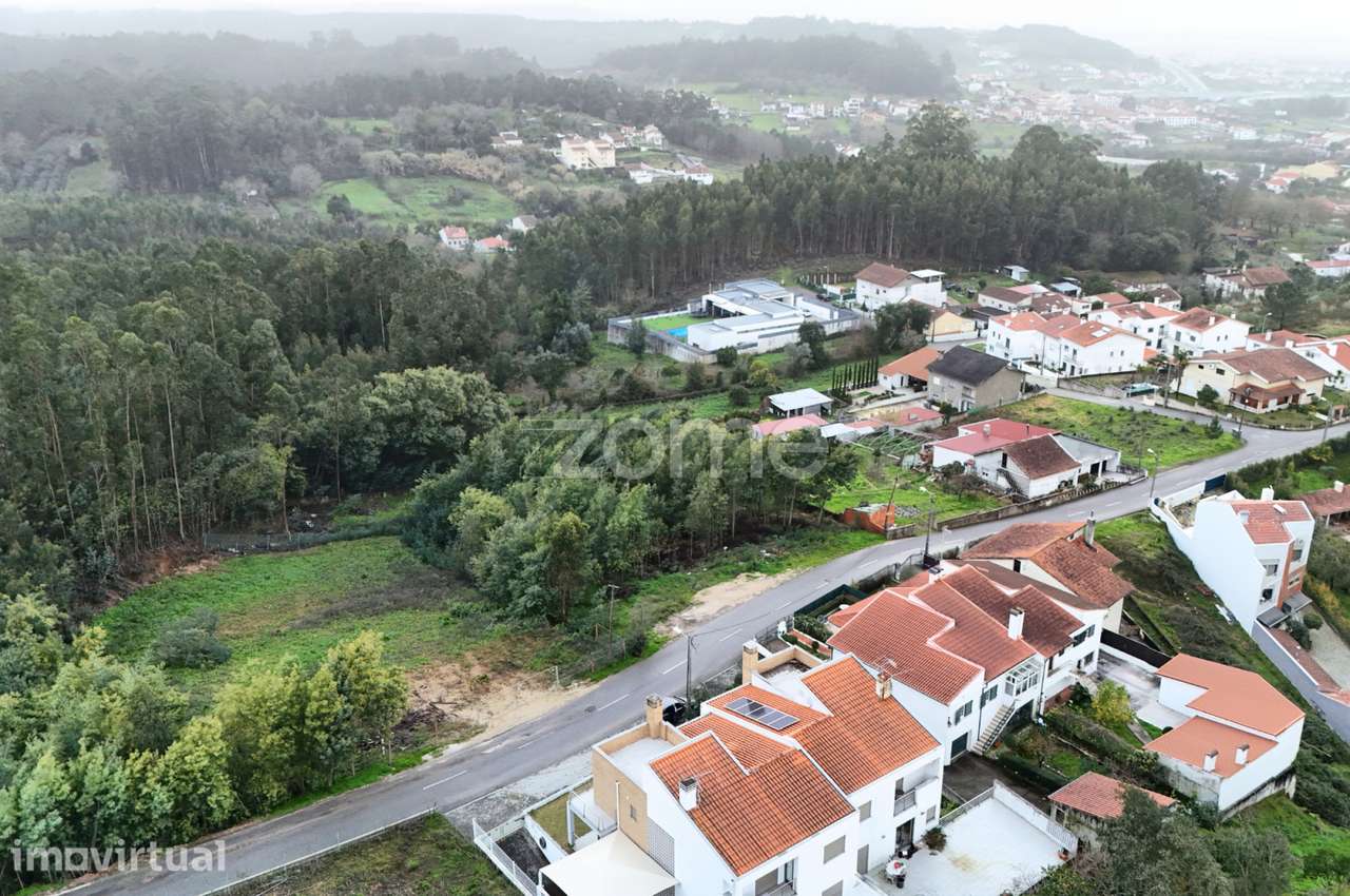 Terreno Urbano com possibilidade de construção em S. Martinho do Bi... - Grande imagem: 2/13
