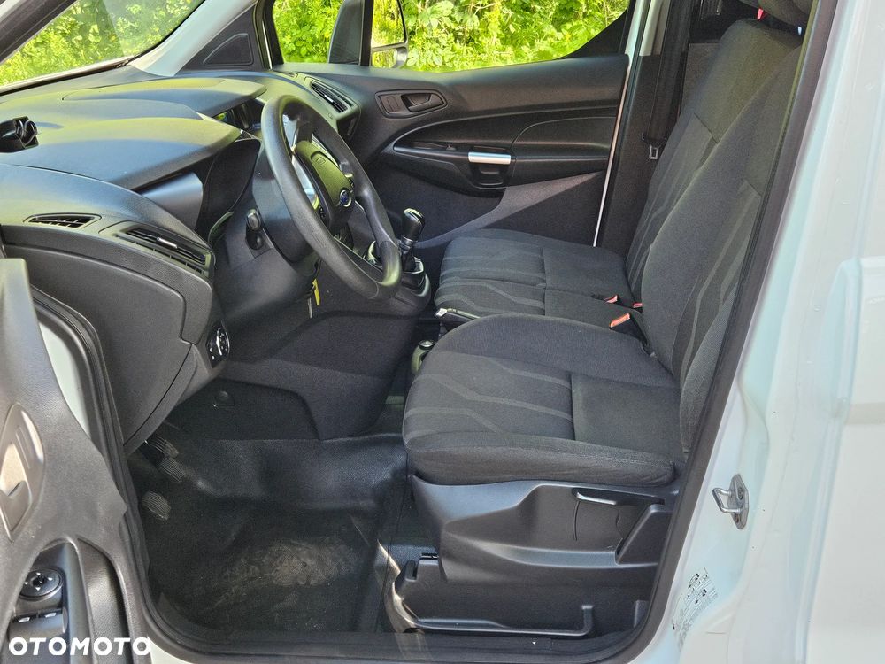 Ford Transit Connect - 24