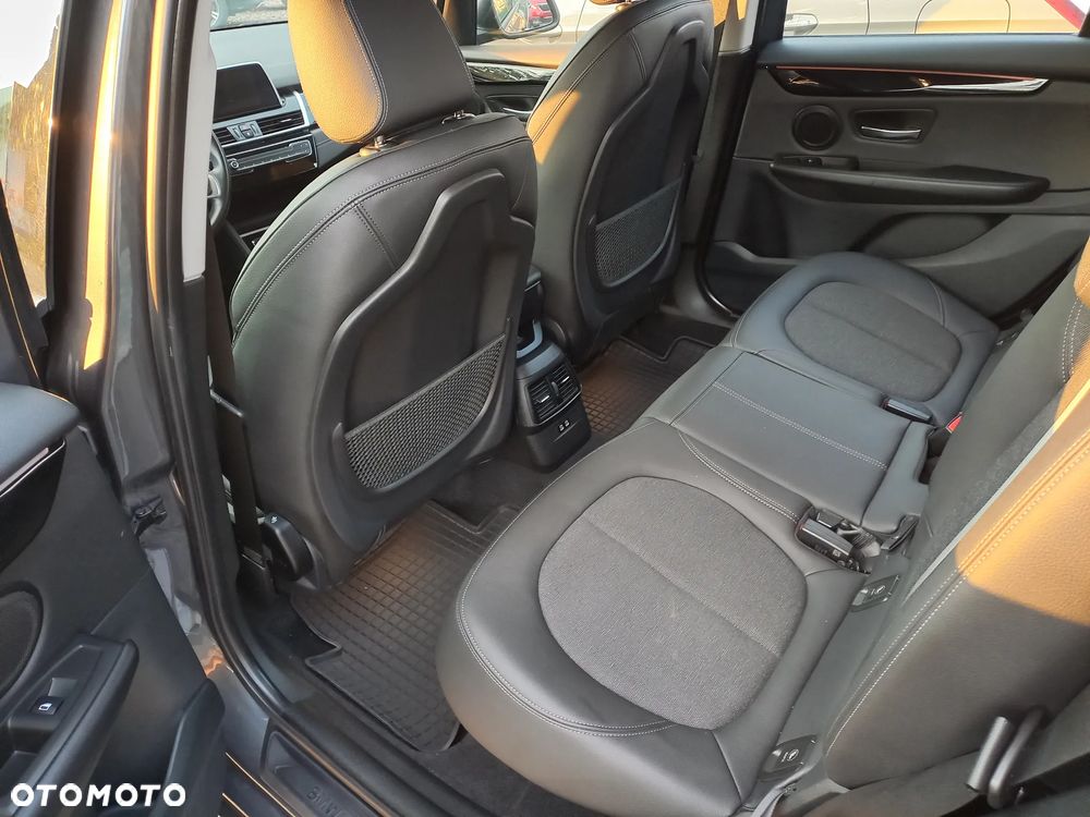 BMW Seria 2 216i GPF M Sport - 23