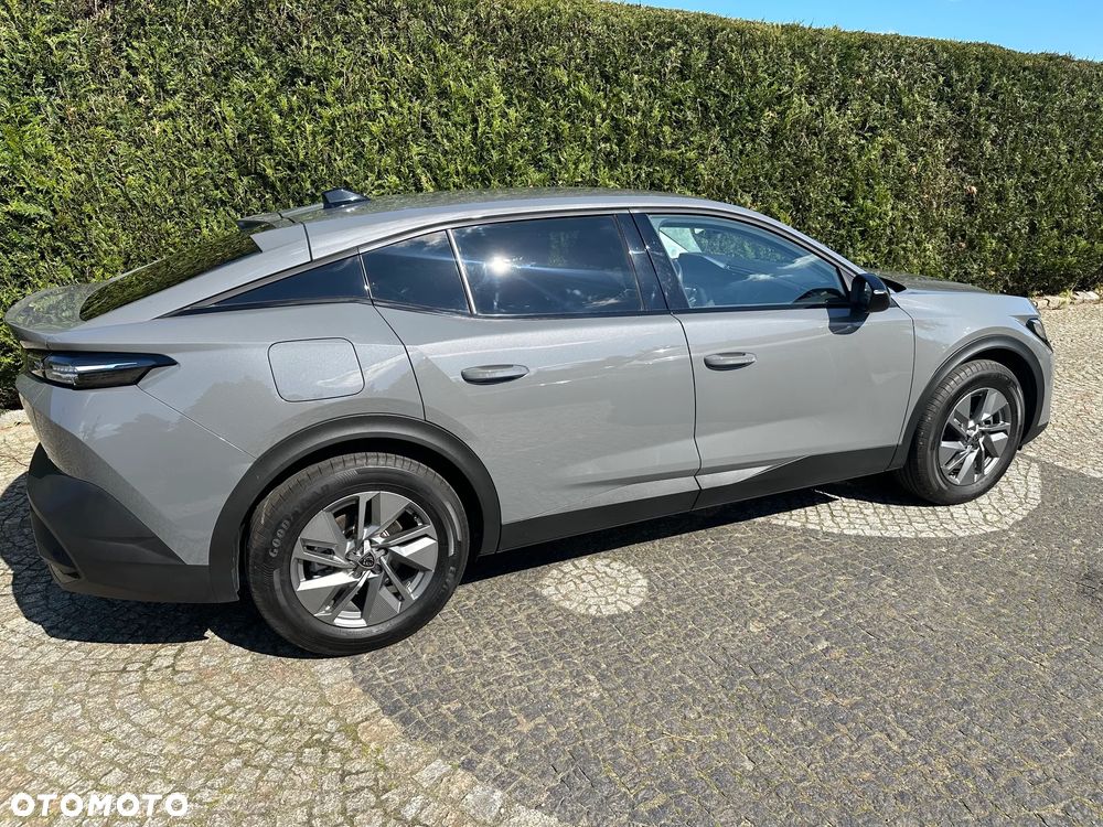 Peugeot 408 1.6 Plug-In Hybrid 180 Allure Pack EAT8 - 4