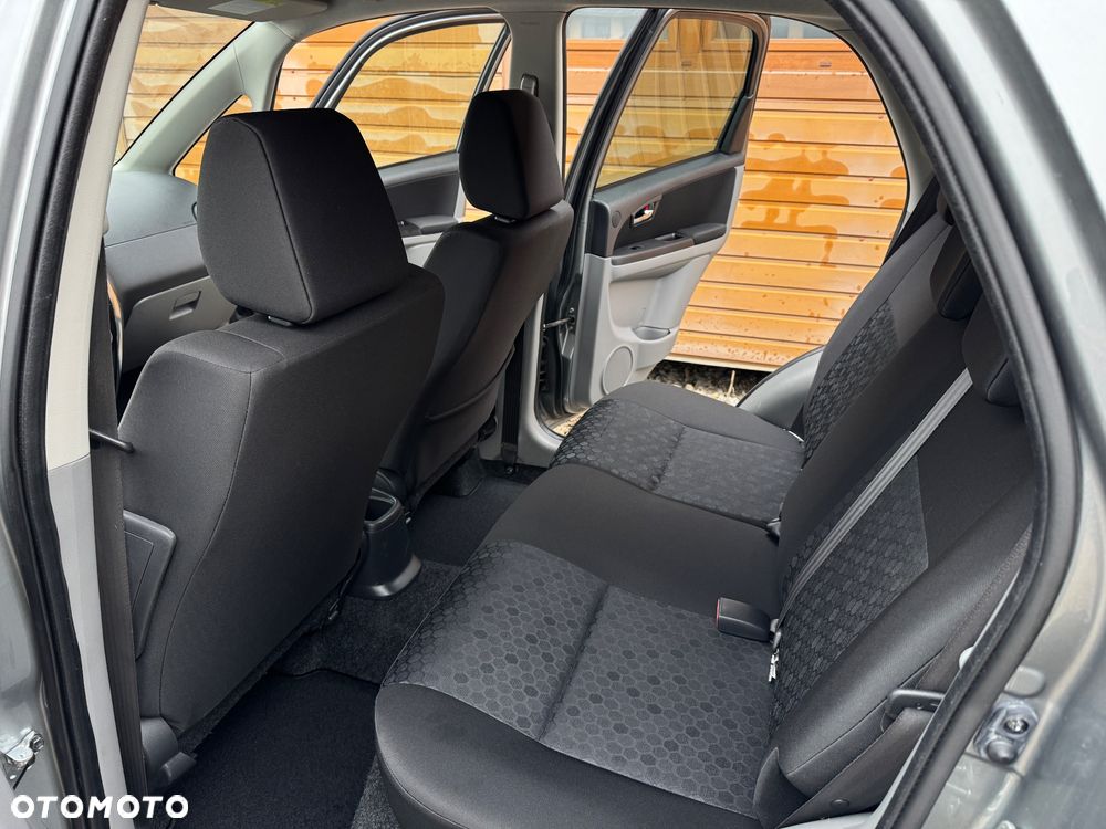 Suzuki SX4 Classic 1.6 VVT 4x4 Style - 13