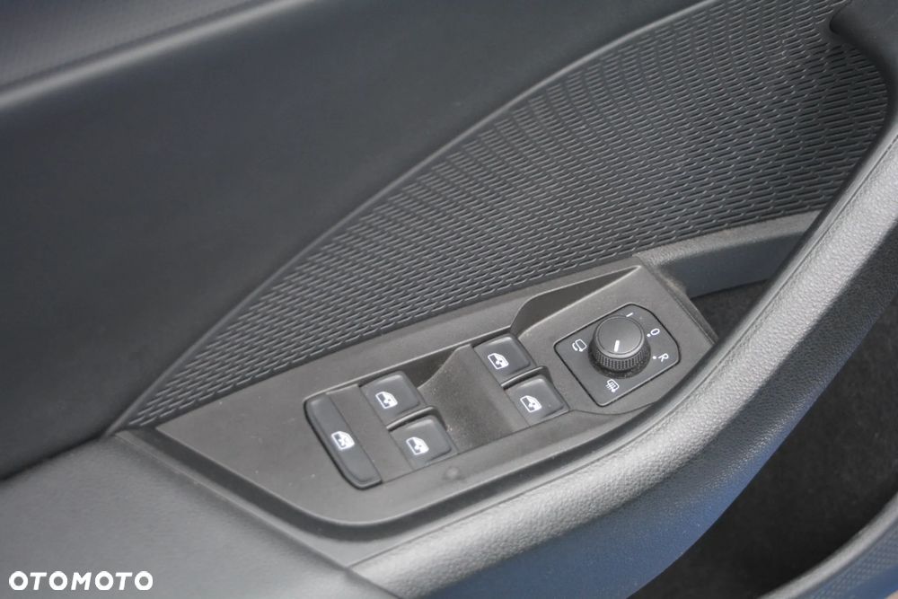 Skoda Octavia 1.5 TSI e-TEC DSG Sportline - 27