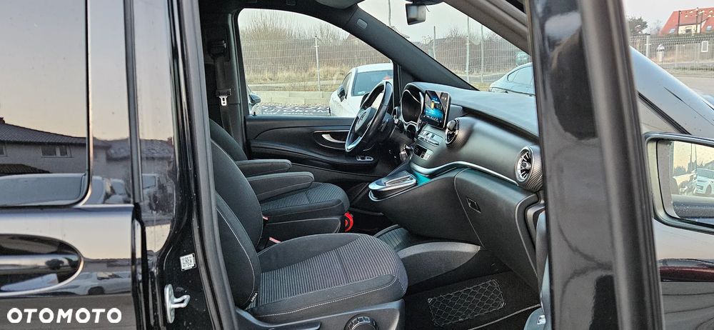 Mercedes-Benz Klasa V 250 d 9G-Tronic - 10