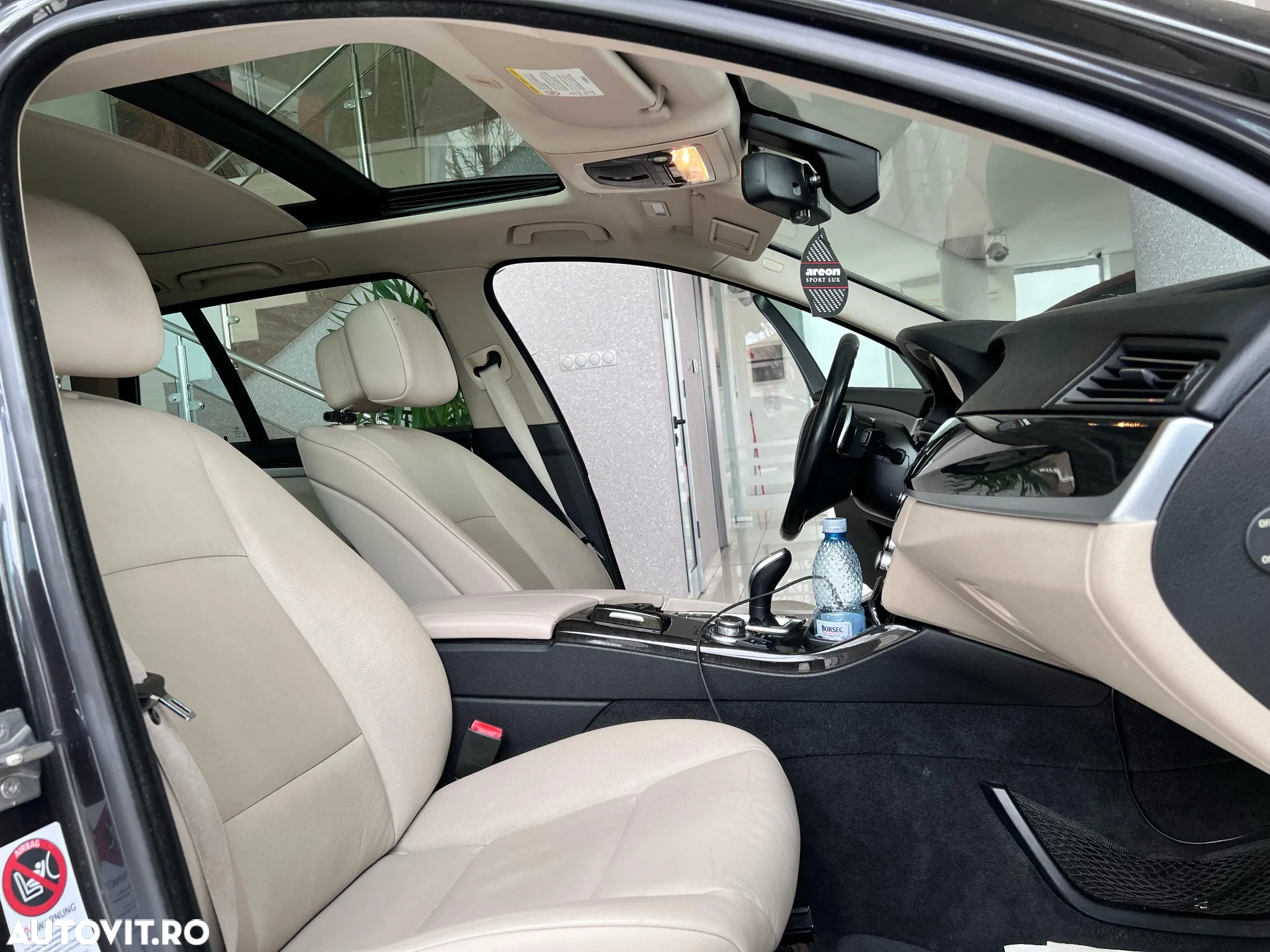 BMW Seria 5 530d xDrive - 13