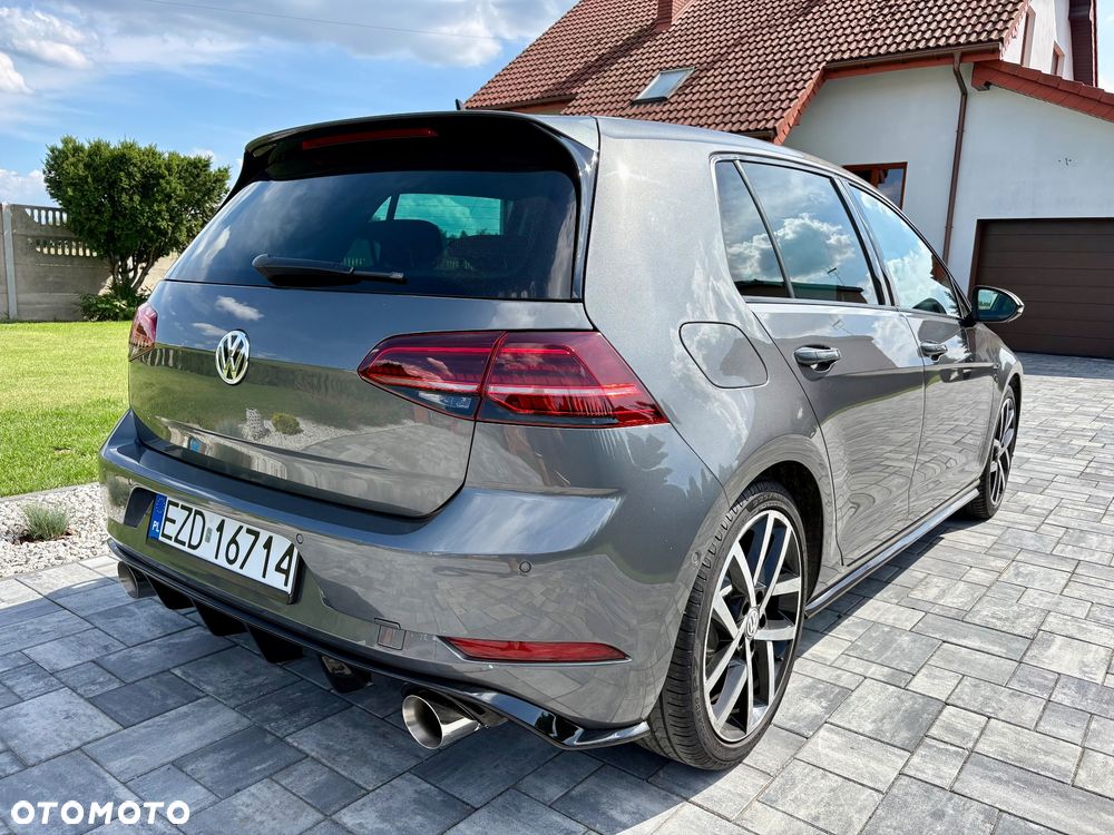 Volkswagen Golf - 17