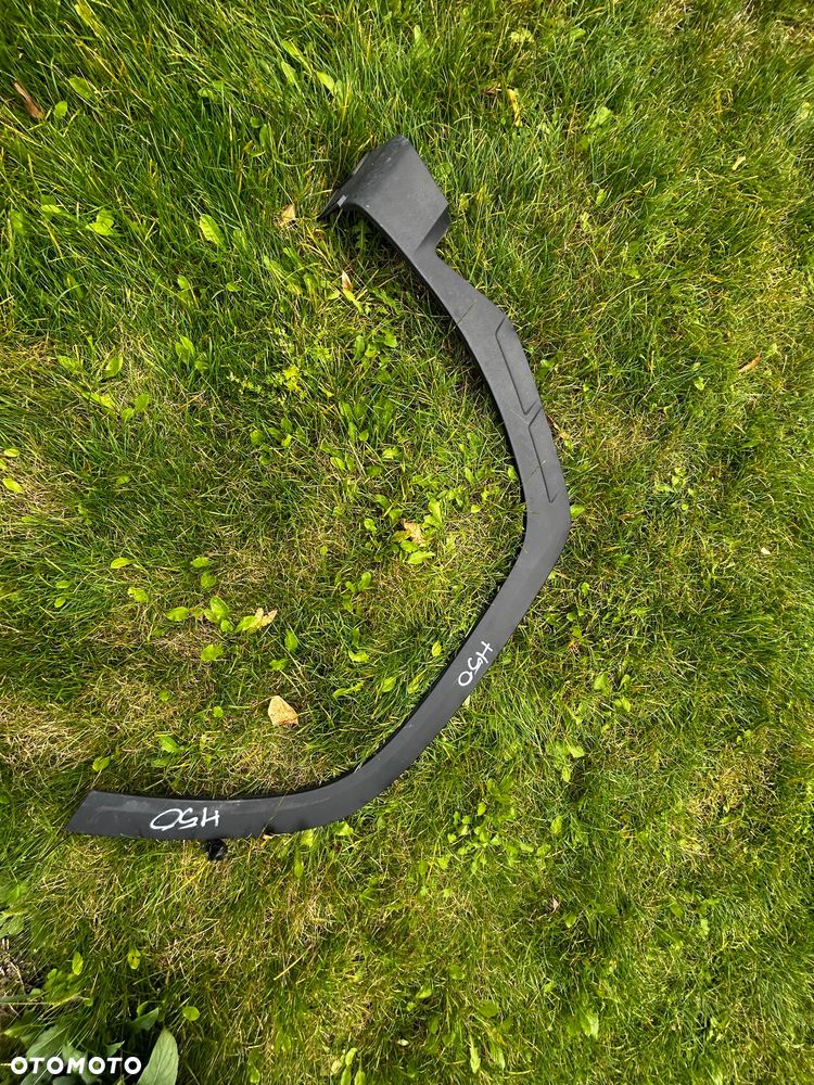 LISTWA NAKŁADKA BŁOTNIKA PRAWY PRZÓD HYUNDAI TUCSON IV 2020- 87712-N7000