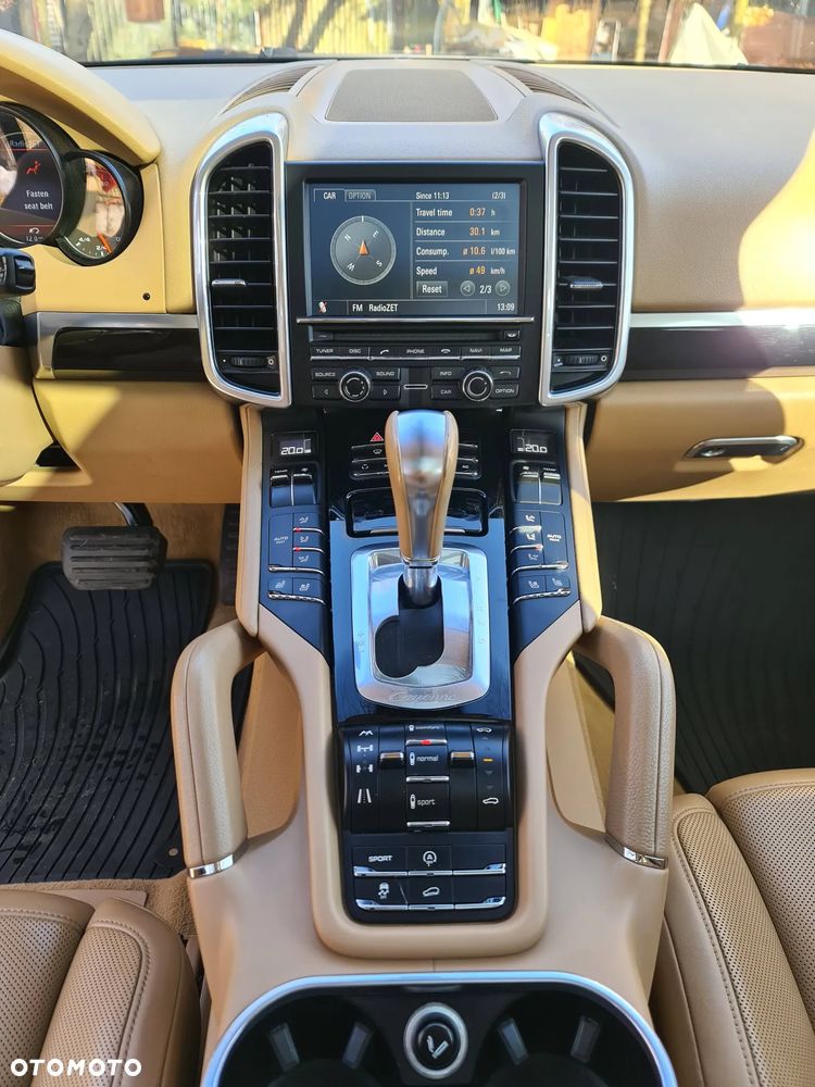 Porsche Cayenne Diesel - 11