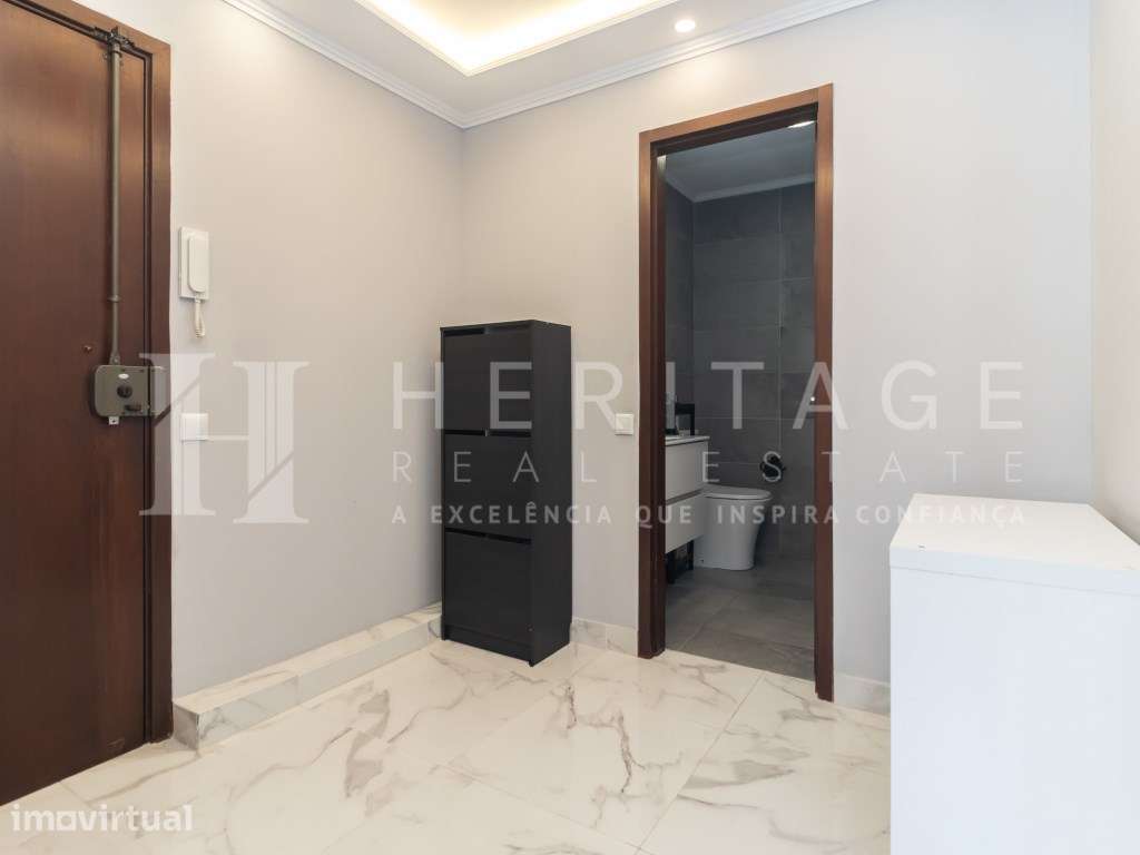 Apartamento T2+1 Totalmente Remodelado em Corroios Seixal - Grande imagem: 4/34