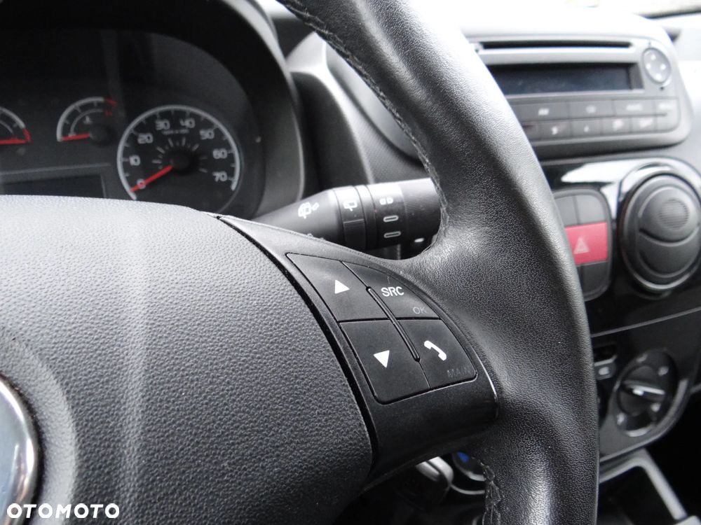 Fiat Qubo 1.4 8V MyLife - 29