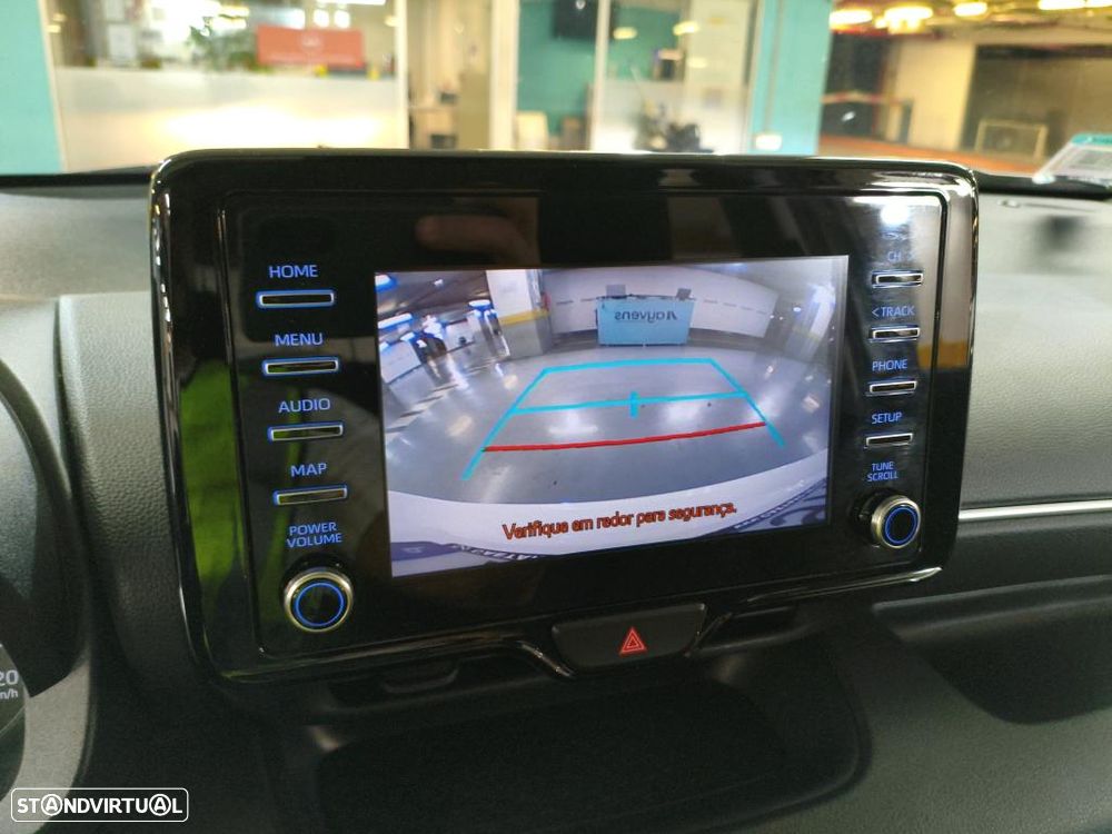 Toyota Yaris 1.5 HDF Comfort - 10