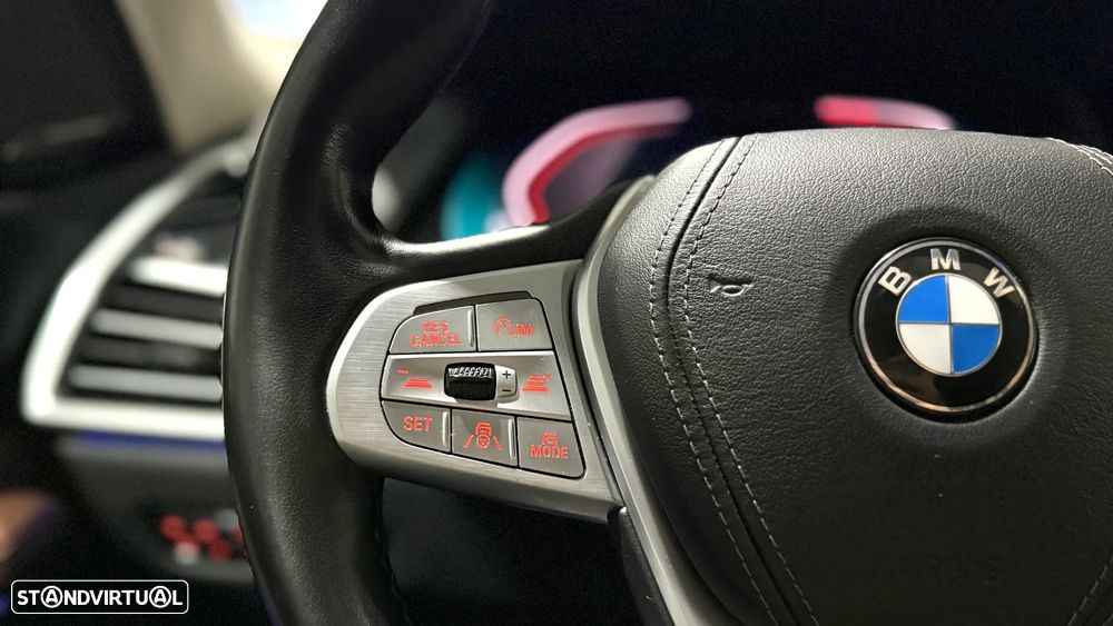 BMW X7 30 d xDrive Pack M - 20