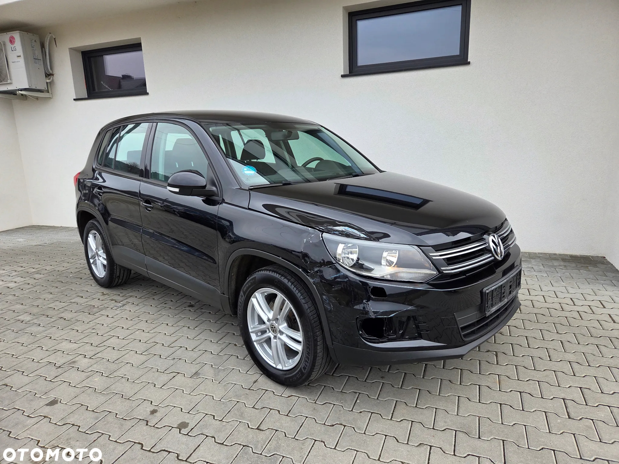 Volkswagen Tiguan - 5