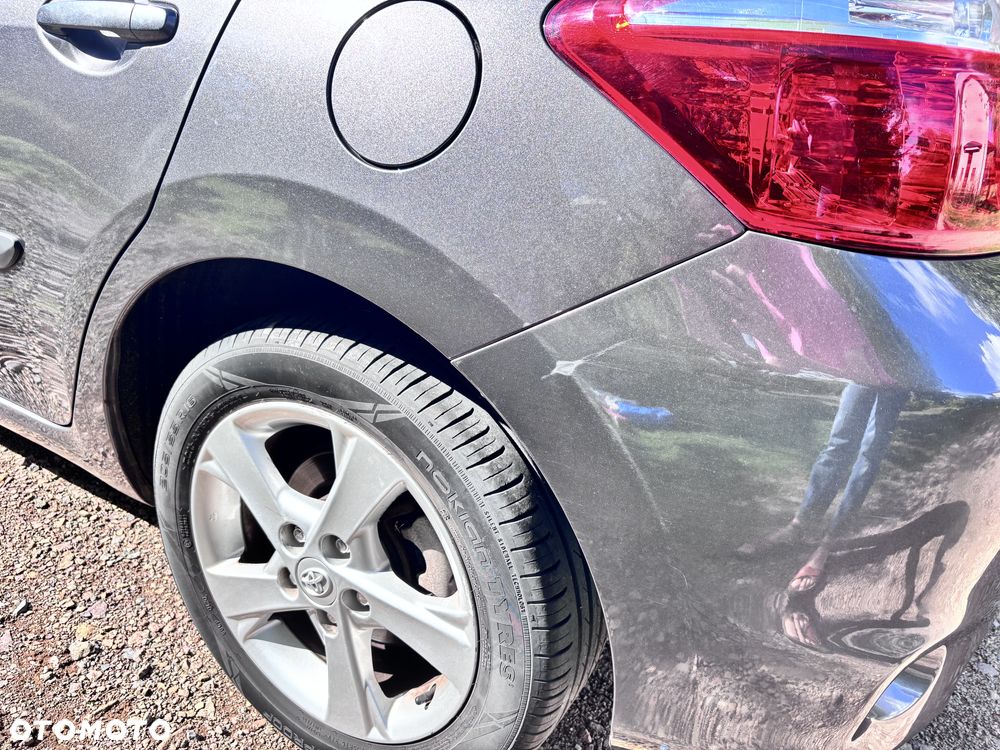 Toyota Auris 1.6 2010 - 6