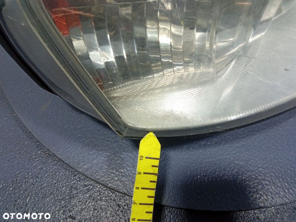 SKODA SUPERB I LIFT REFLEKTOR PRAWY LAMPA H7 EU - 9