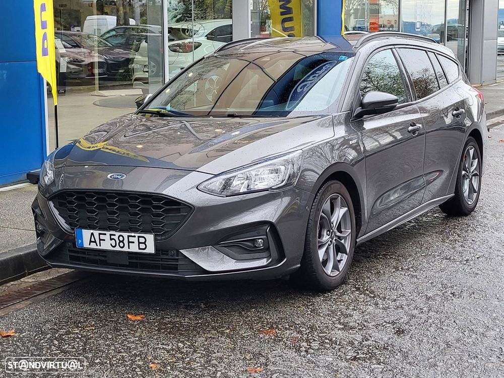 Ford Focus SW 1.0 EcoBoost MHEV ST-Line X - 2