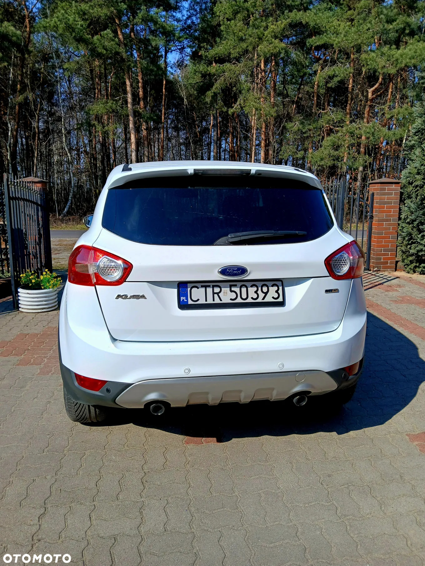 Ford Kuga - 13