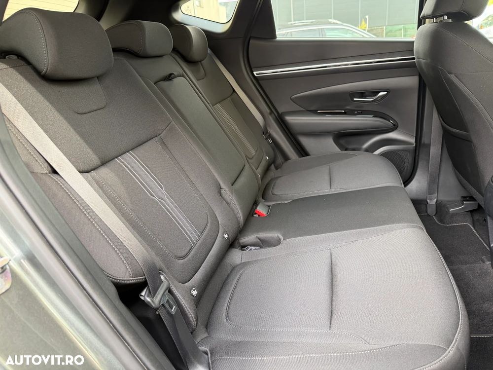 Hyundai Tucson 1.6 T-GDi HEV 2WD Select - 23