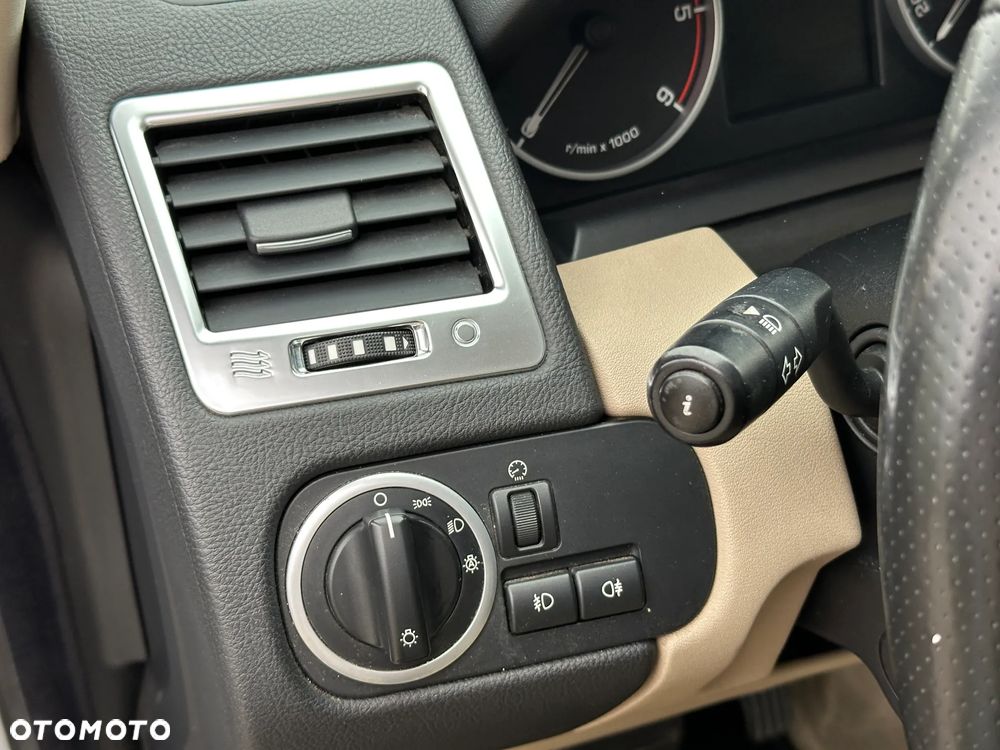 Land Rover Range Rover Sport - 26