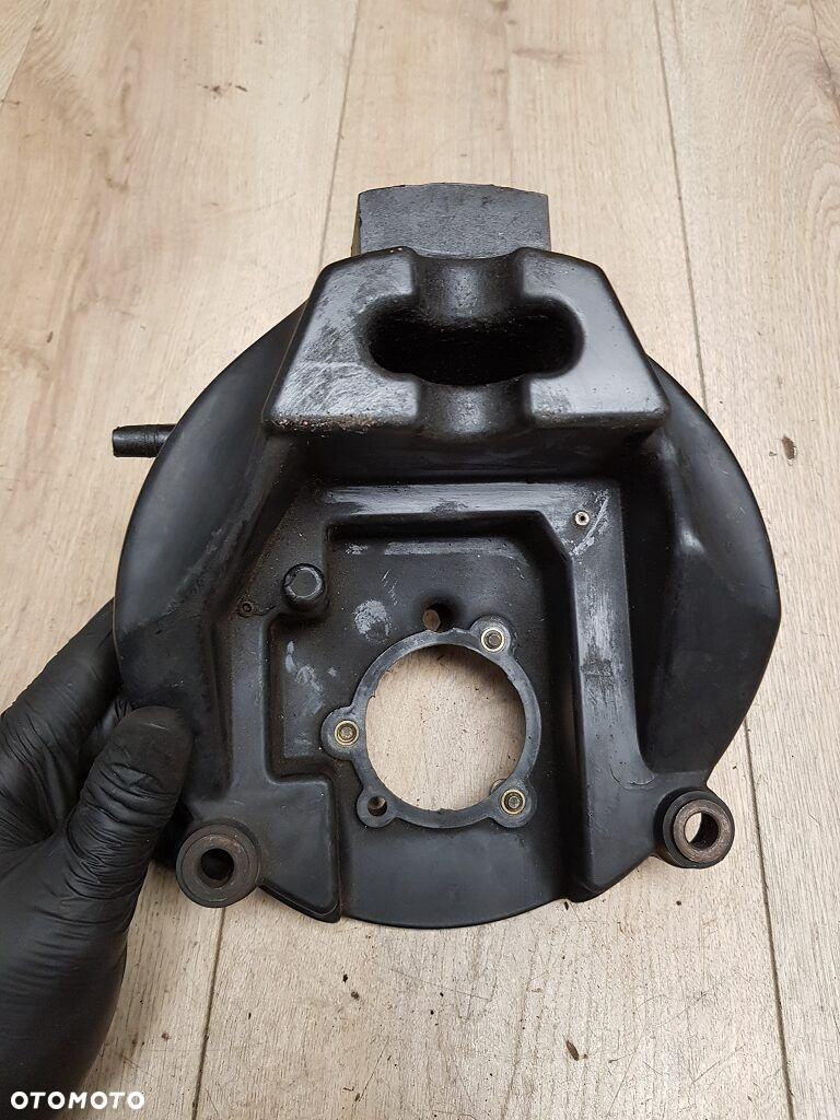 Podstawa filtra powietrza Harley Davidson FXRP 29101-89 - 9