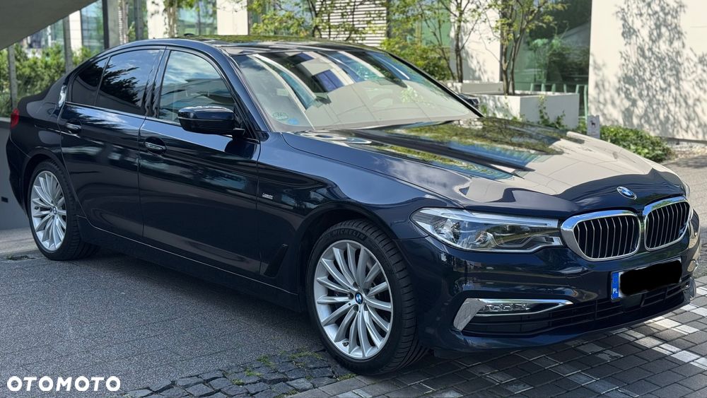 BMW Seria 5 540i Luxury Line sport - 36