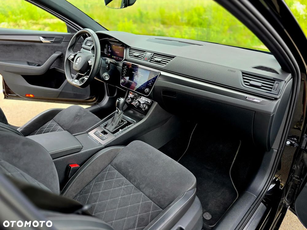 Skoda Superb 2.0 TSI Sportline DSG - 18