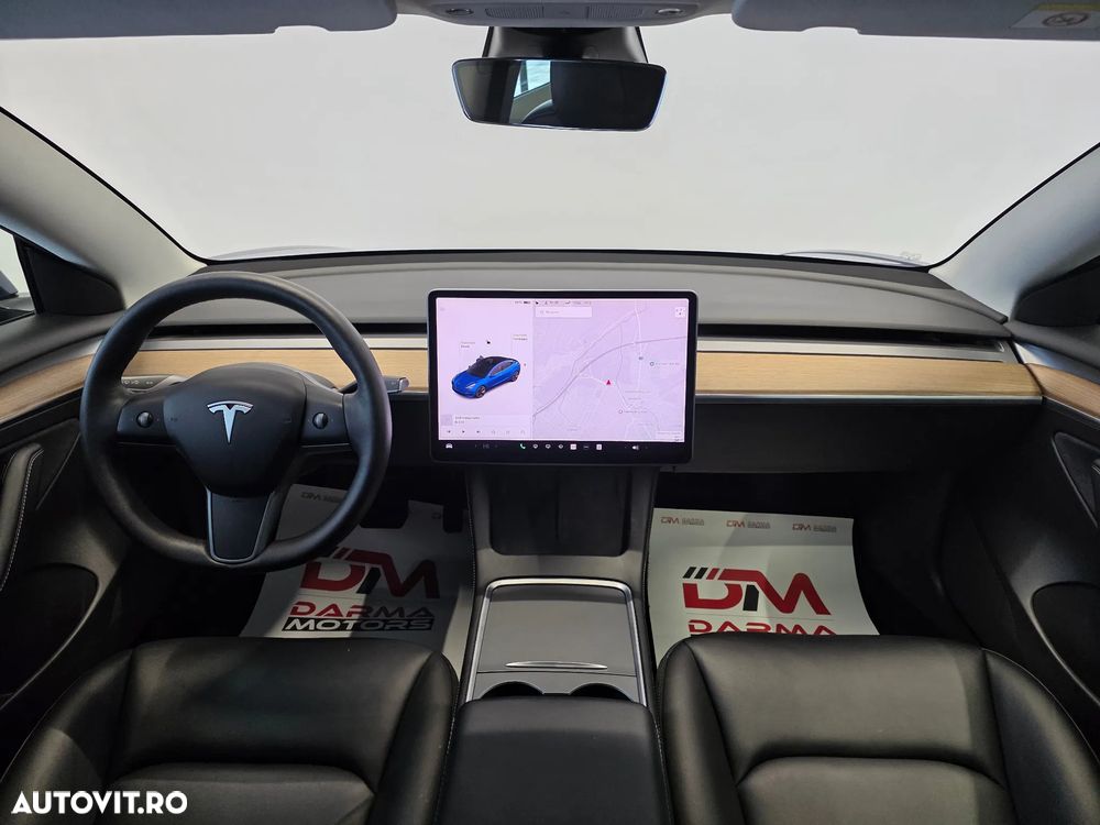 TESLA Model 3 2021 — imagine 16