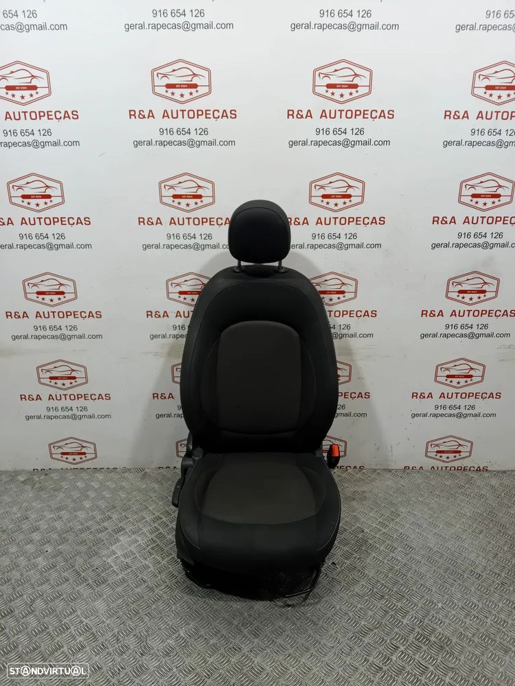 Conjunto de Bancos Mini Cooper F56 Originais - 15