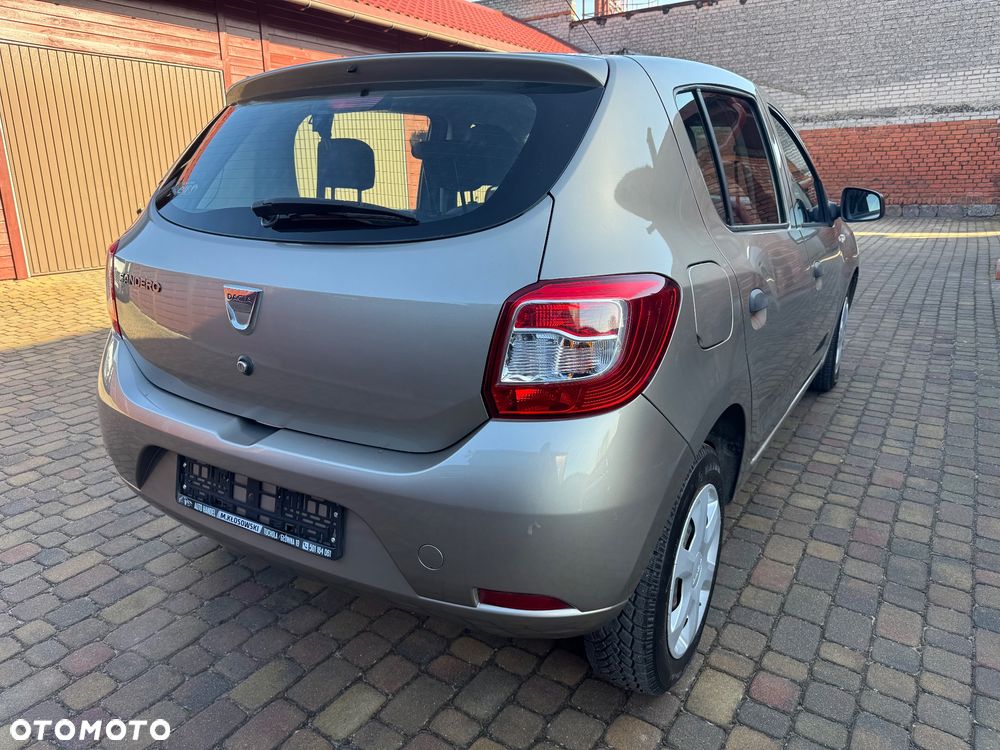Dacia Sandero 1.2 16V - 7