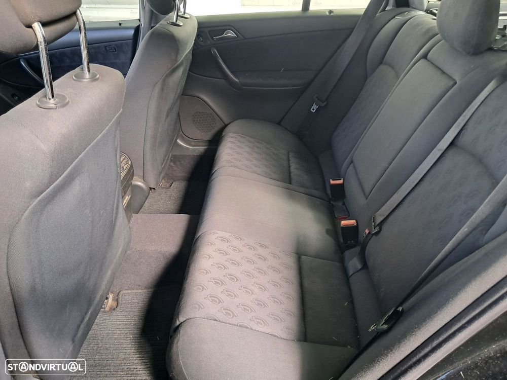 Mercedes-Benz C 220 CDi Avantgarde - 8