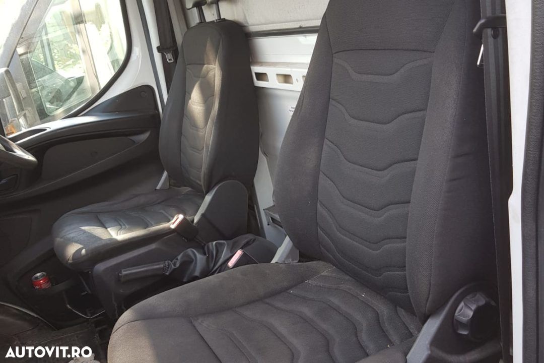 Scaun partea stângă Iveco Daily 2.3 Euro 6 - 1